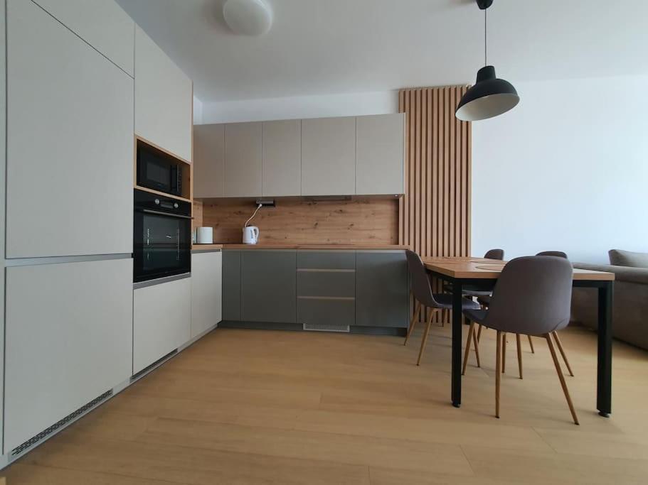 Modern With Garage Parking Bratislava